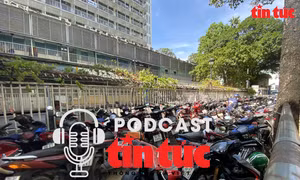 TP Hồ Chí Minh: Chưa thể thu phí lòng đường, vỉa hè do vướng quy định