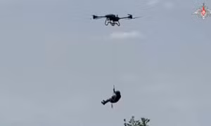 Quân đội Nga thử nghiệm UAV hạng nặng có khả năng mang theo biệt kích và tên lửa chống tăng