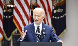 Tổng thống Biden khẳng định quyết tâm giữa hoài nghi sau cuộc tranh luận lịch sử