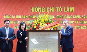 Tập trung tháo gỡ khó khăn, rào cản, nút thắt để ngành Y tế vươn dậy
