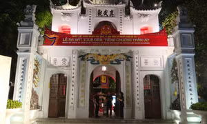 'Tiếng chuông Trấn Vũ' - Điểm nhấn mới của du lịch đêm Hà Nội