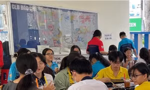 TP Hồ Chí Minh: Tăng cường giám sát giá và chất lượng bữa ăn bán trú trong trường học