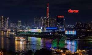 Ngắm TP Hồ Chí Minh lung linh ánh đèn về đêm