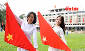 Tuổi trẻ TP Hồ Chí Minh hoà nhịp tình yêu nước trong ngày ‘Tết độc lập’ 2/9