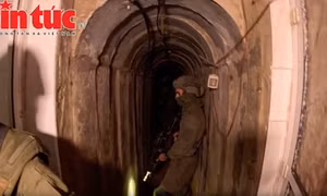 Cận cảnh binh sĩ Israel di chuyển trong đường hầm của Hamas dưới bệnh viện Al-Shifa ở Dải Gaza