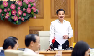 Chốt thời hạn trình phương án điều chỉnh giá điện, dịch vụ y tế