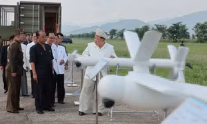 Ông Kim Jong-un trực tiếp theo dõi thử nghiệm UAV do Triều Tiên phát triển