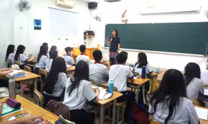 Không xếp môn tự nguyện vào giờ học chính khóa nếu lớp có học sinh không tham gia