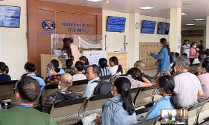 94,2% dân số tham gia BHYT, gần 200 triệu lượt khám chữa bệnh mỗi năm