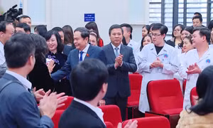 Bệnh viện Hữu nghị triển khai sâu rộng các Luật đã được Quốc hội thông qua