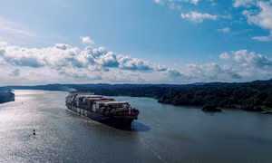 Panama bác thông tin cho tàu Mỹ đi qua kênh đào miễn phí
