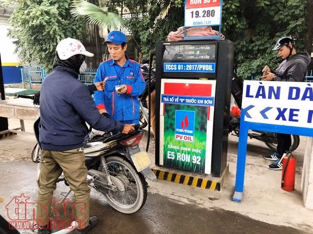 Tăng sức cạnh tranh cho xăng E5-RON 92 ảnh 1