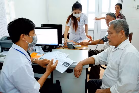 Gần 4.000 bệnh nhân được quỹ BHYT chi trả từ 200 - 300 triệu đồng ảnh 1