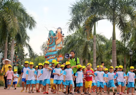 Cảnh giác trước nguy cơ mất an toàn trường học mùa lễ hội ảnh 1