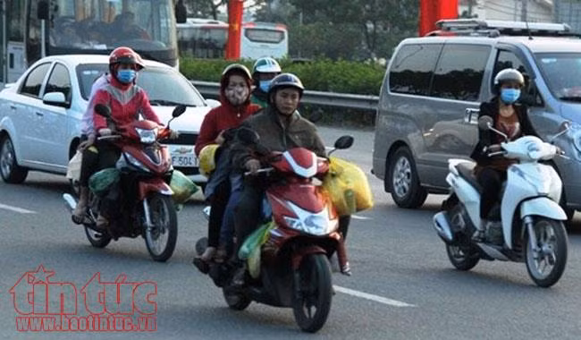 Giao thông thông thoáng khi người dân trở lại Sài Gòn sau đợt nghỉ Tết Dương lịch ảnh 1