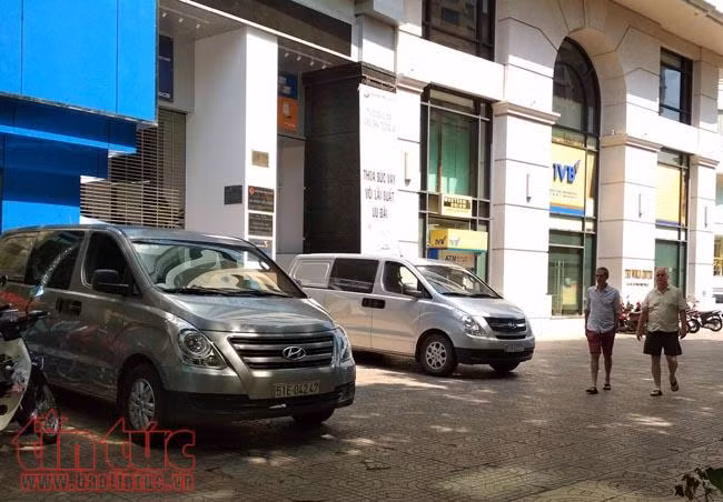 Vỉa hè quận 1 bát nháo sau khi ông Đoàn Ngọc Hải có đơn từ chức ảnh 3