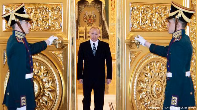 Những đối thủ 'nặng ký' của ông Putin trong bầu cử tổng thống Nga ảnh 1