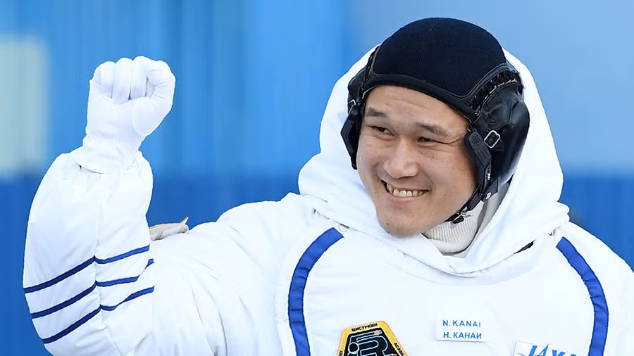 Cao thêm 9cm, phi hành gia Nhật lo không ngồi vừa tàu vũ trụ để về Trái đất ảnh 1