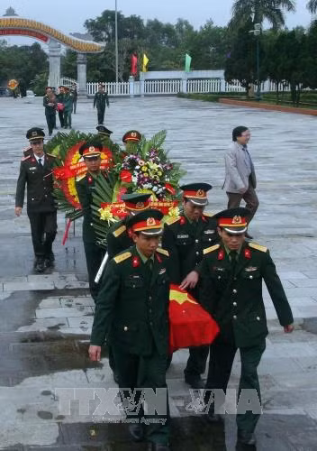 Truy điệu và an táng ba hài cốt liệt sỹ ảnh 1
