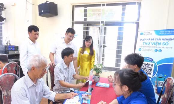 Nhà văn hóa gắn với chuyển đổi số với lực lượng thanh niên là lực lượng xung kích.