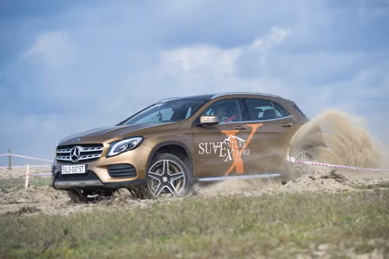 Mercedes GLA 'vượt khó' trong hành trình SUVenture Extreme ảnh 1