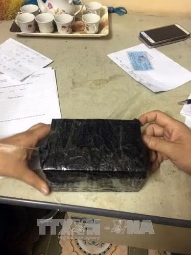 Hải Dương bắt đối tượng vận chuyển 3 bánh heroin ảnh 2