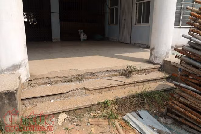 Hoang tàn ba tòa nhà bỏ không tại Hà Nội bị đề nghị đập bỏ ảnh 13