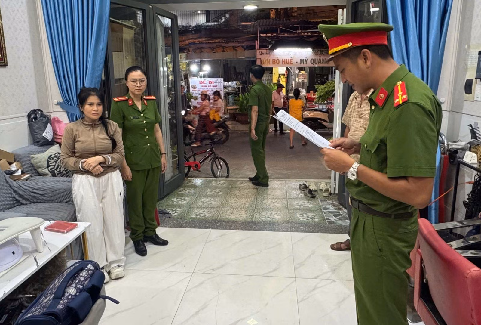 Chú thích ảnh