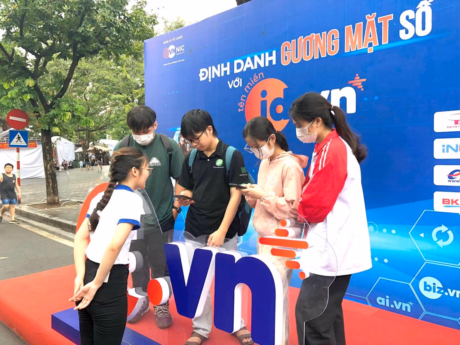 Chú thích ảnh