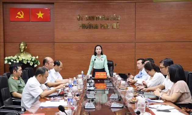 Lắng nghe thực tiễn cơ sở để hoàn thiện chính sách môi trường