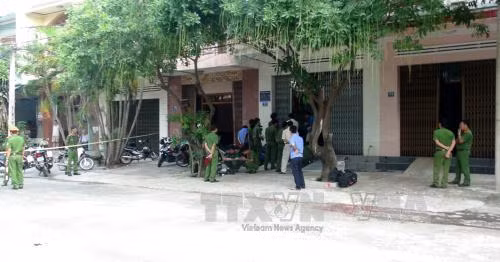 Nổ tại nhà dân, một người bị thương ảnh 1
