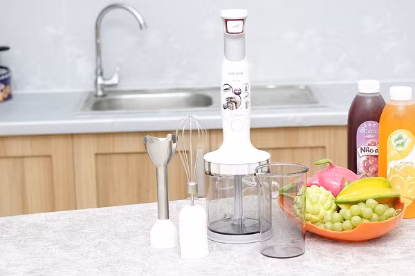 Lưu ý sử dụng máy xay sinh tố cầm tay đúng cách ảnh 1
