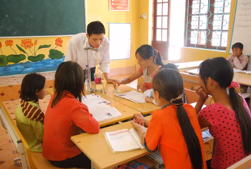 Khởi sắc vùng đồng bào La Hủ ảnh 1