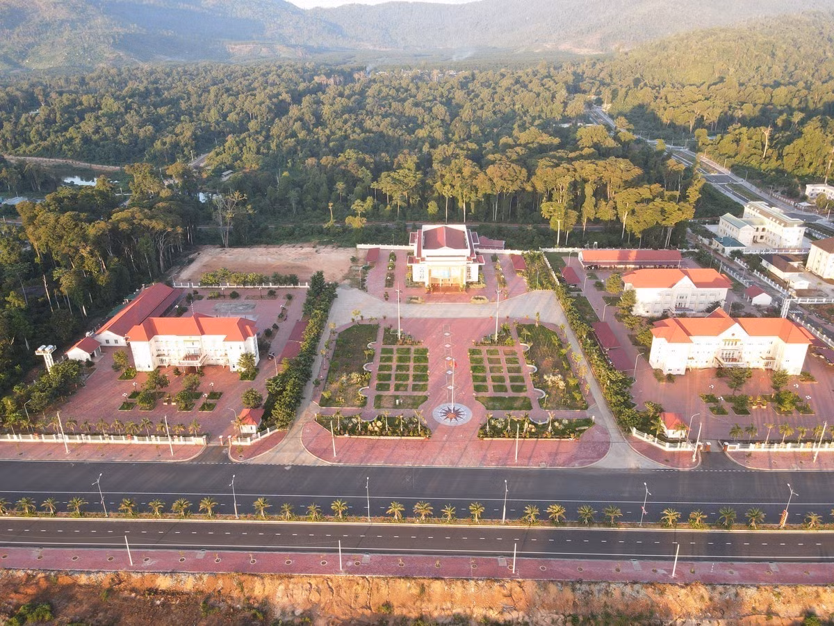 potal-10-nam-vuon-minh-phat-trien-cua-huyen-bien-gioi-ia-hdrai-7870570.jpg