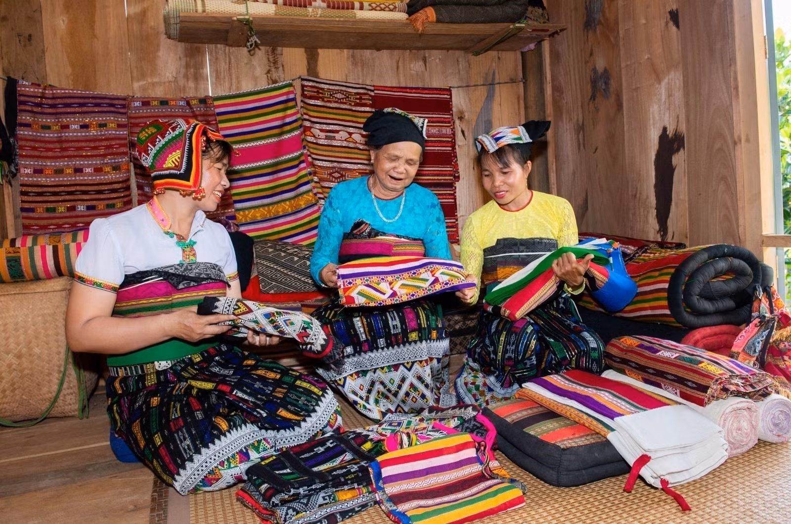 potal-10-nam-vuon-minh-phat-trien-cua-huyen-bien-gioi-ia-hdrai-7870513.jpg