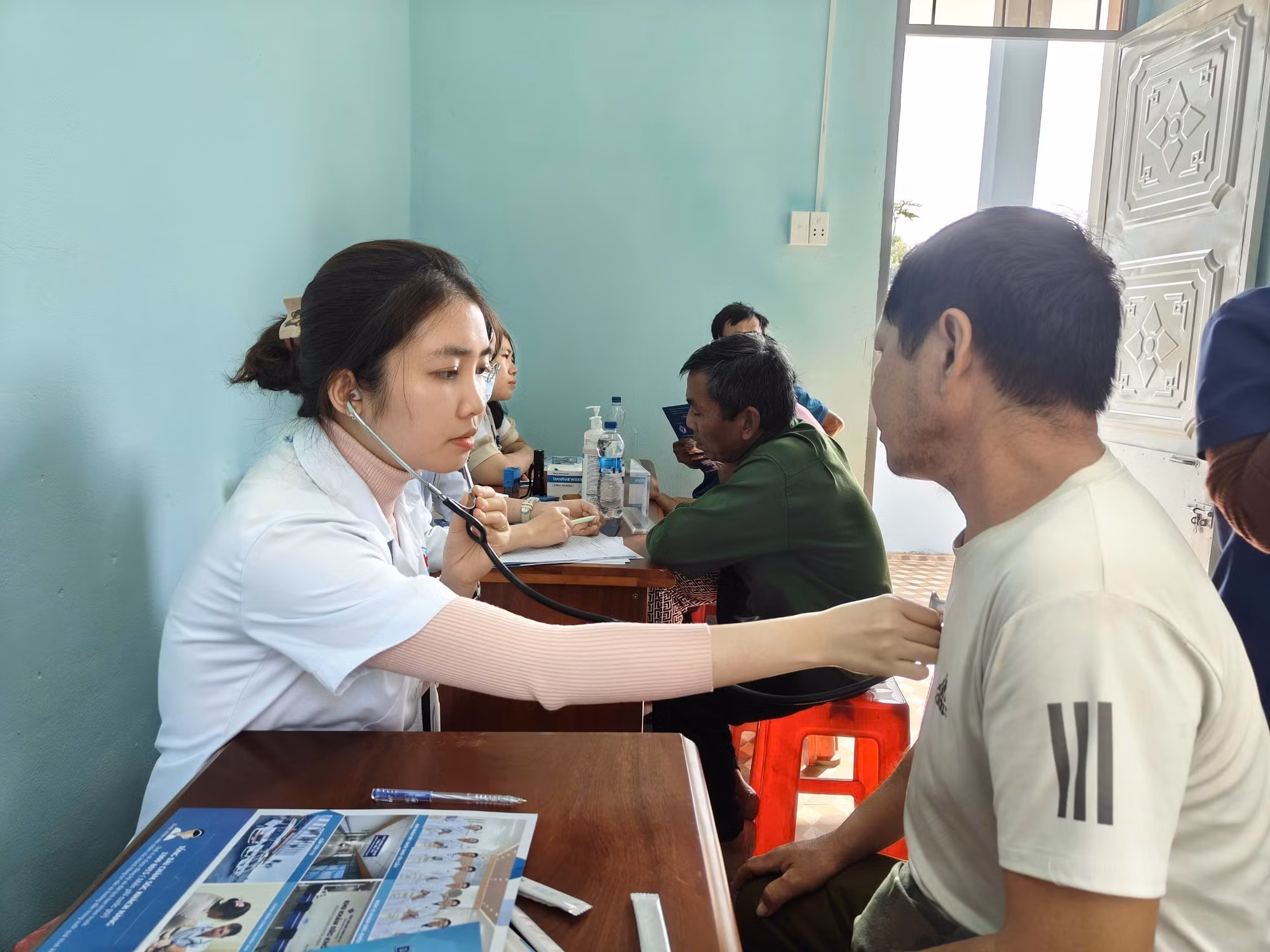 potal-gia-lai-am-ap-mua-dong-xuan-yeu-thuong-noi-mien-bien-vien-7769422.jpg