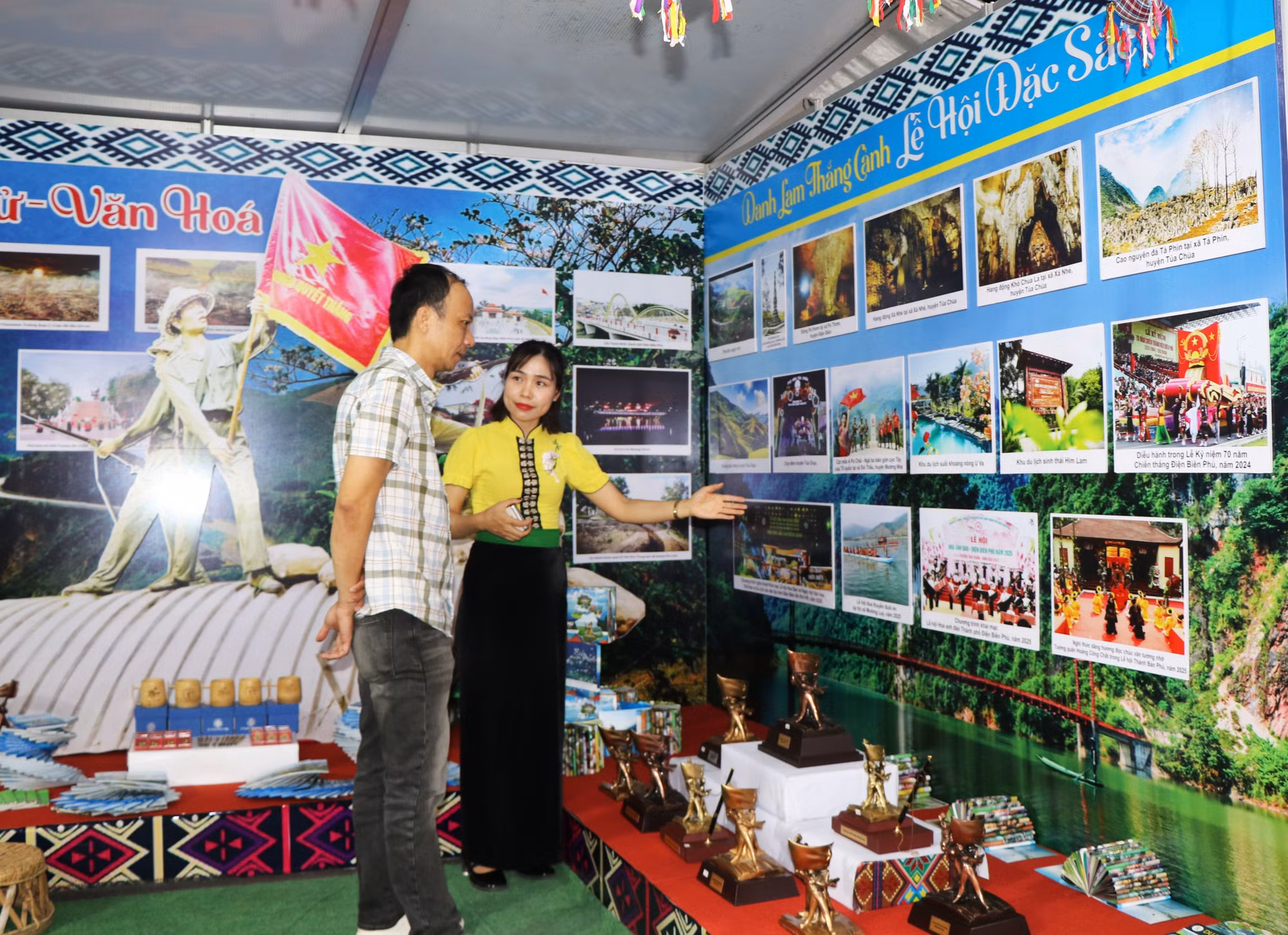 potal-trien-lam-khong-gian-du-lich-di-san-van-hoa-danh-thang-va-san-pham-thu-cong-truyen-thong-viet-nam-7999582.jpg