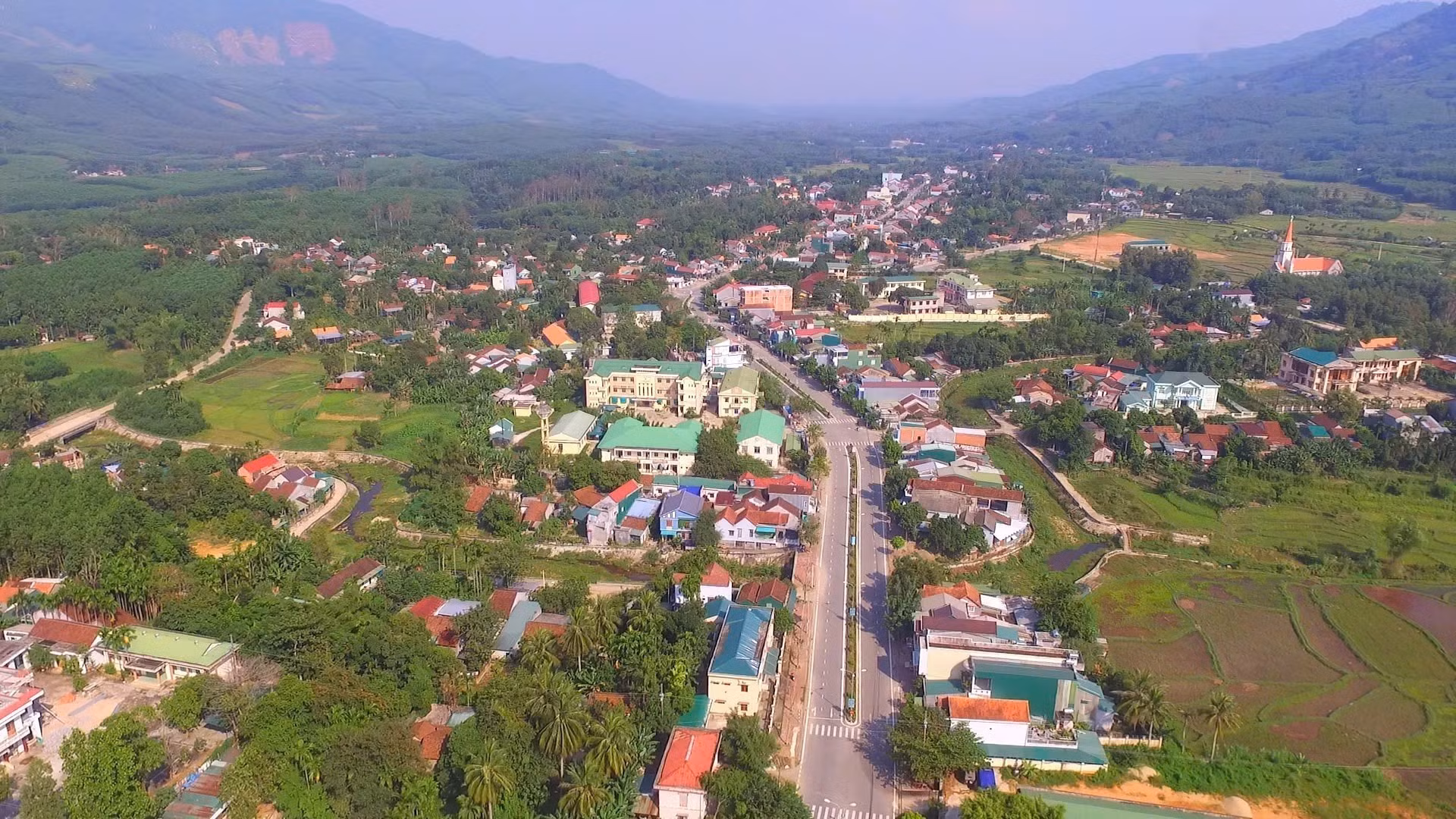potal-doi-thay-o-mien-nui-quang-ngai-sau-50-nam-giai-phong-7912806.jpg