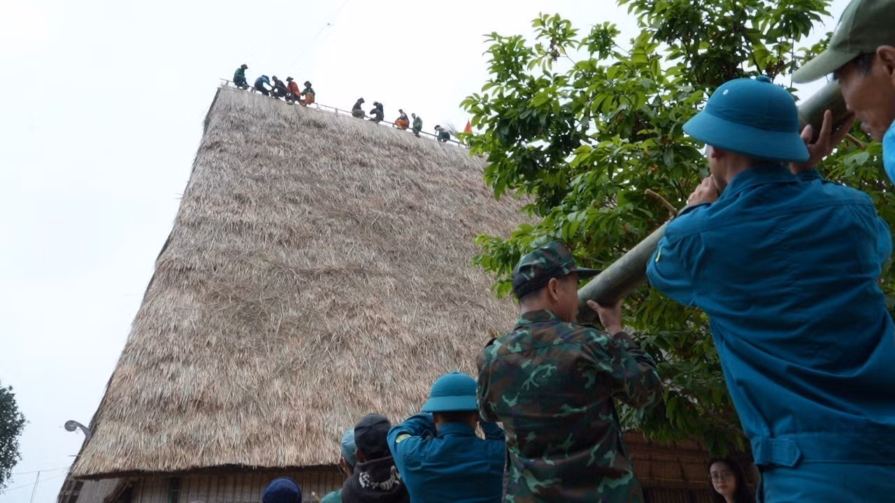 potal-thay-ao-moi-cho-nha-rong-kon-so-lal-gia-lai-7971073.jpg