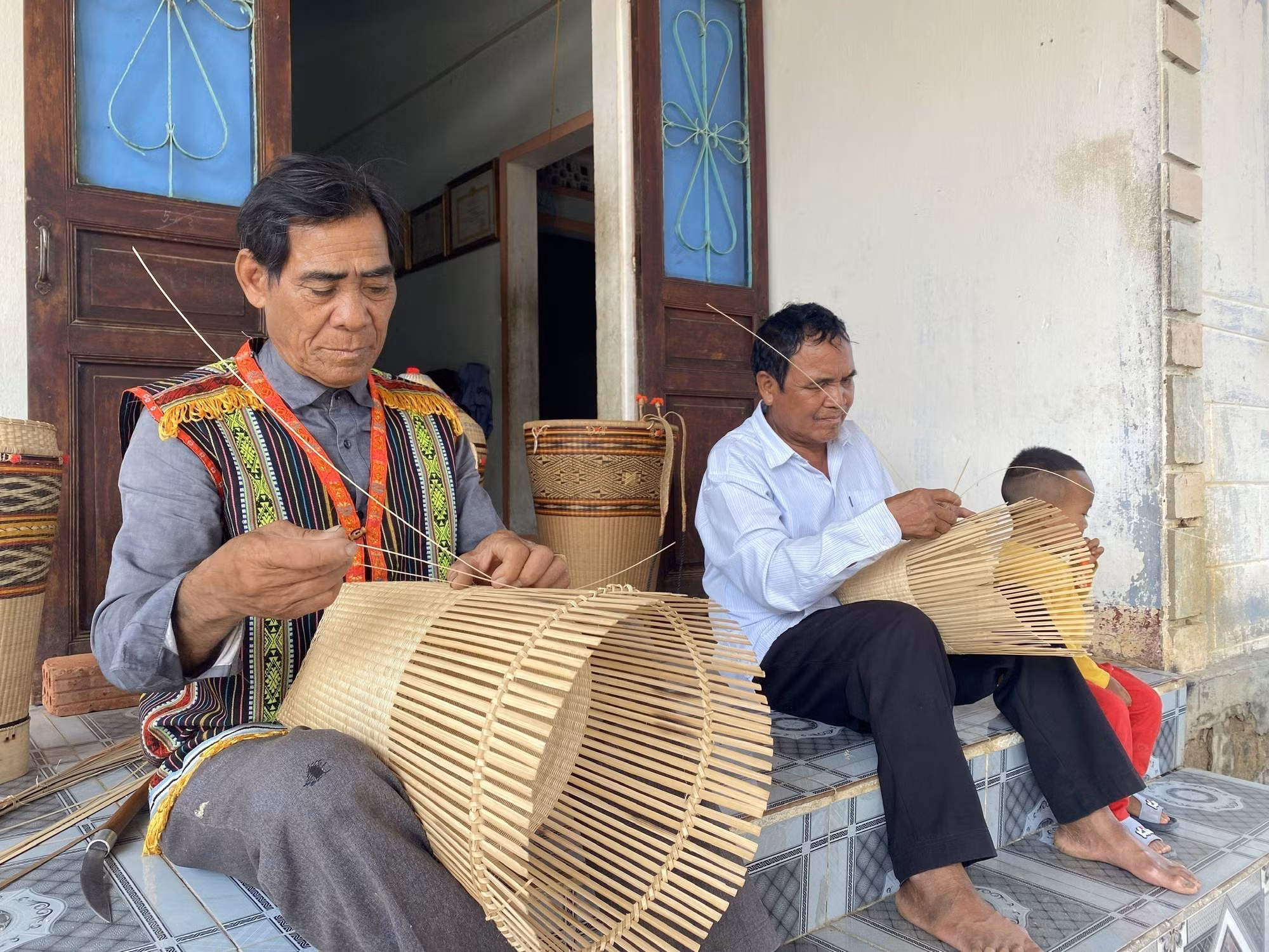 potal-tim-lai-cho-dung-cho-nghe-dan-lat-tai-kon-tum-7823404-1.jpg