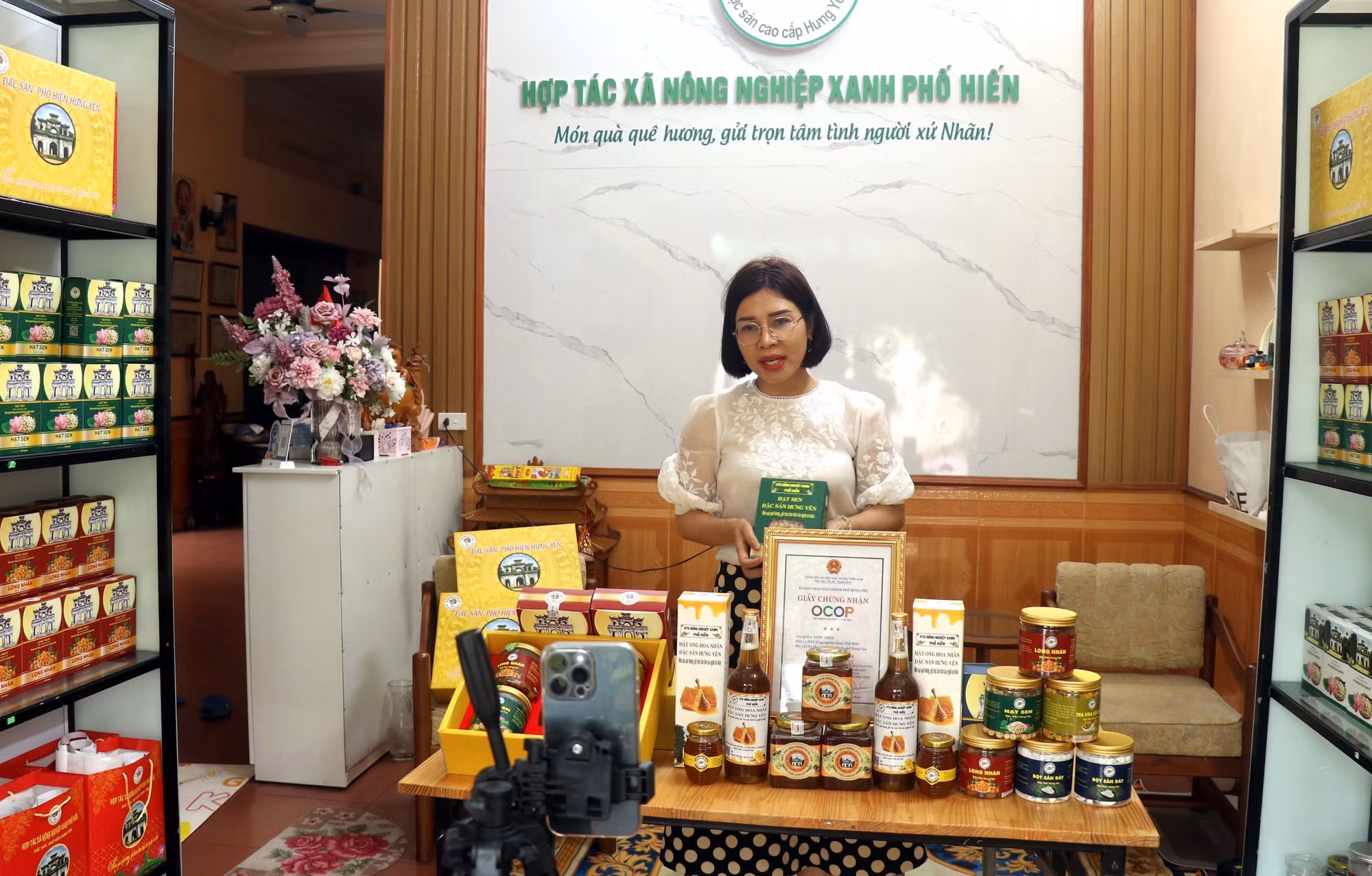 potal-hung-yen-day-manh-tieu-thu-nong-san-tren-nen-tang-so-7997295.jpg