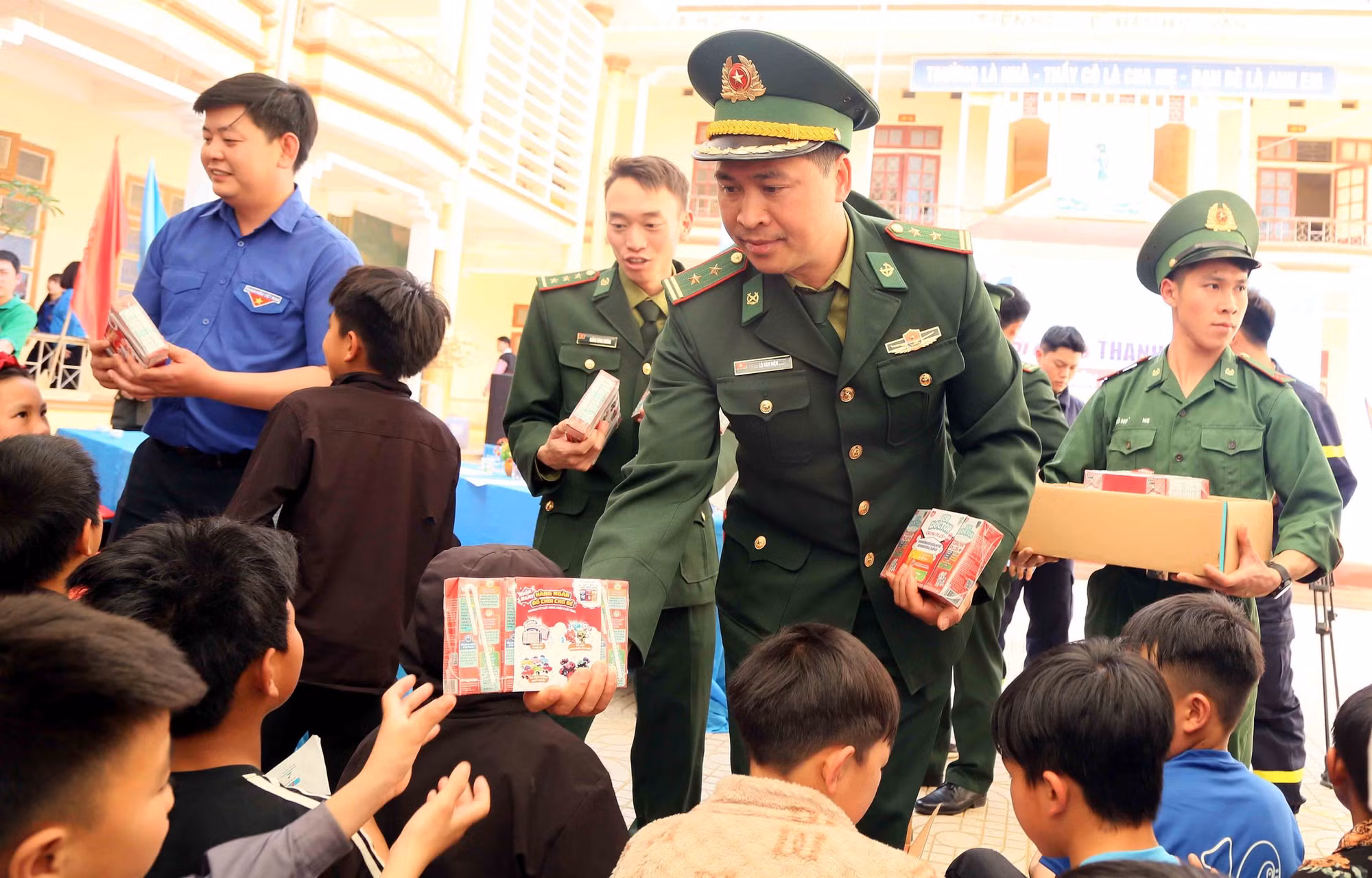 potal-son-la-khoi-dong-thang-thanh-nien-thang-ba-bien-gioi-nam-2025-7880757.jpg