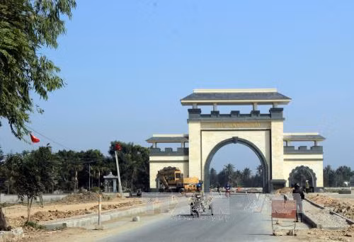 Cổng làng xưa và nay ảnh 5