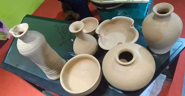 Đôi “bàn tay vàng” của nghệ nhân khiếm thính ảnh 2