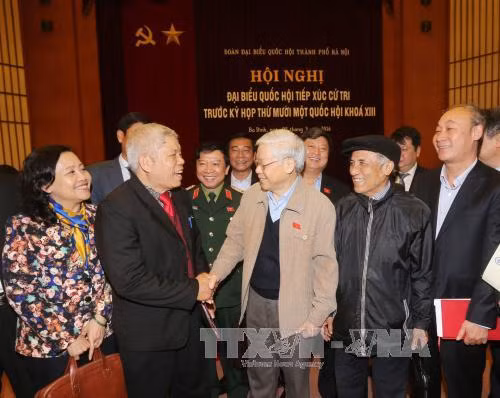 Tổng Bí thư tiếp xúc cử tri tại Hà Nội ảnh 2