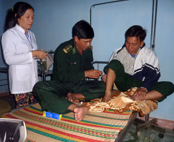 Ấm áp nghĩa tình những chiến sỹ biên phòng Lý Sơn ảnh 1