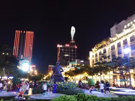 Gánh nặng ô nhiễm tại đầu tàu kinh tế cả nước ảnh 2