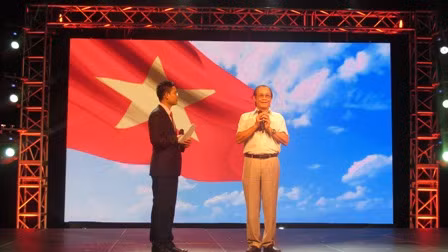 'Tổ quốc gọi tên mình' hun đúc tinh thần yêu nước ảnh 2