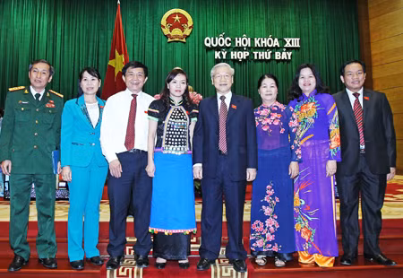 Kiên quyết bảo vệ vững chắc độc lập chủ quyền, toàn vẹn lãnh thổ ảnh 1