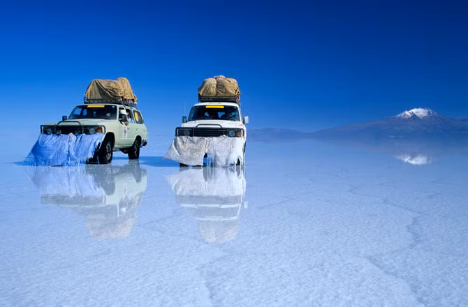 'Nín thở' trước nơi 'phản chiếu thiên đường' ở Bolivia ảnh 2